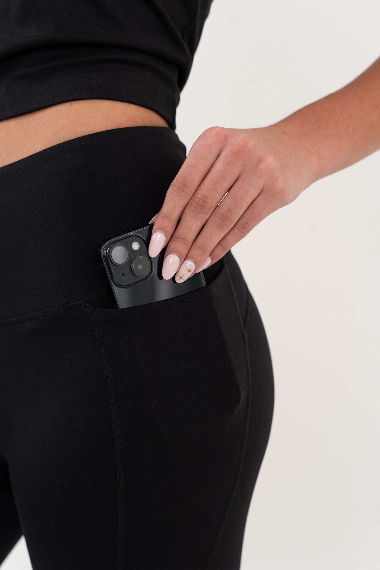 comfortable womens leggings with pockets