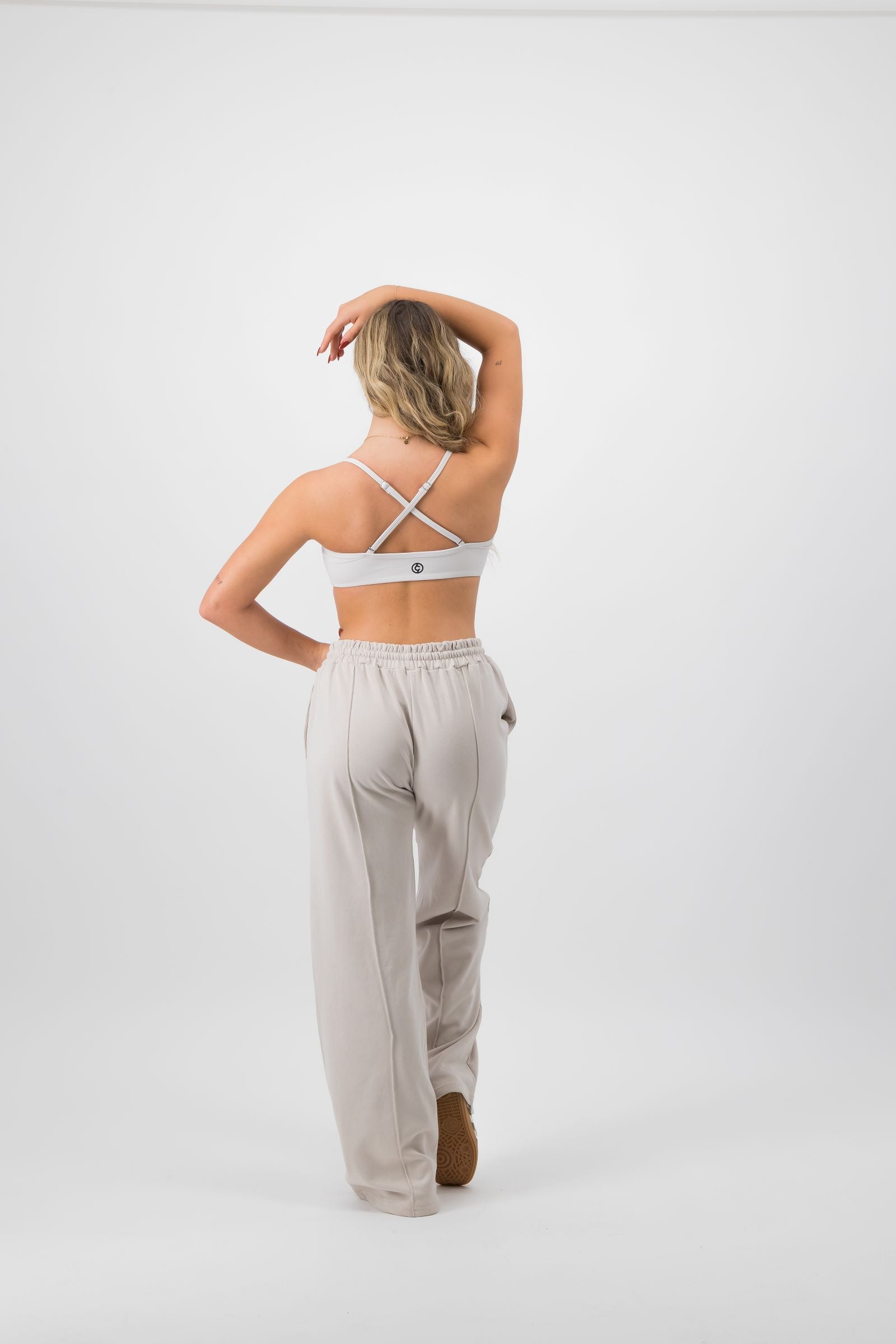 Criss Cross Sports Bra Cream