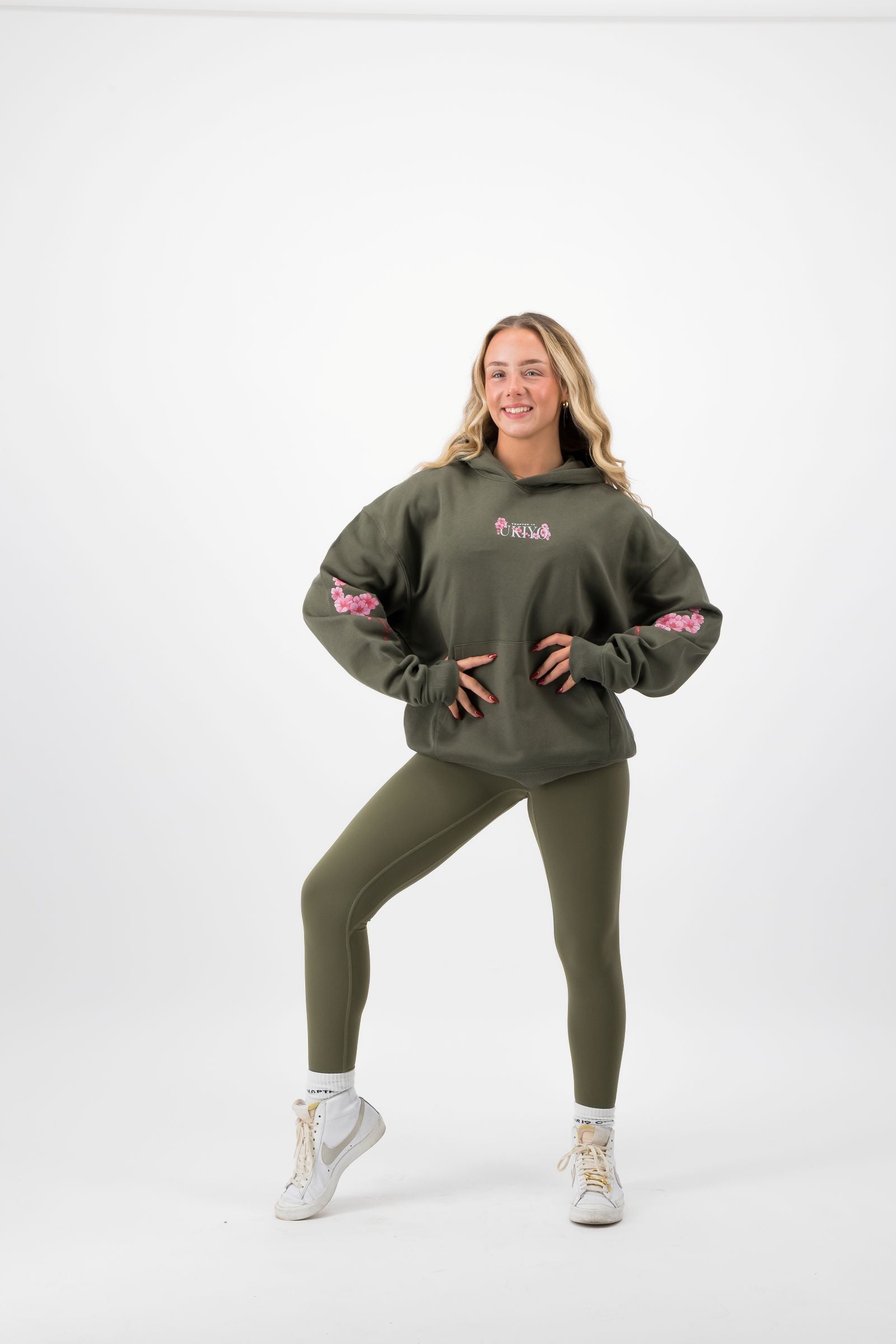 C19 State of Mind Hood - Forrest Green